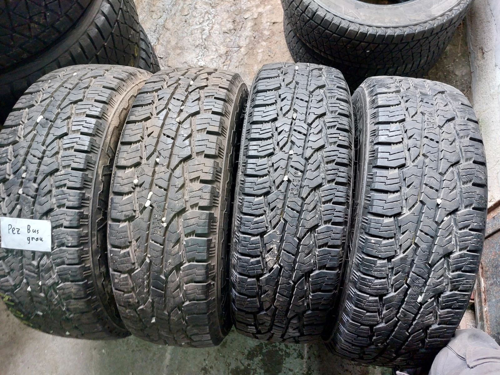 ���� 235/65R17 | Mobile.bg � ����������� 1