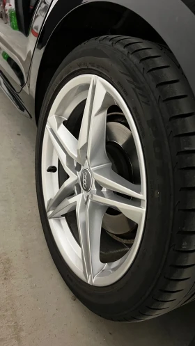Обява за продажба на Audi A4 Black Audi Exclusive styling package  ~48 895 лв. - изображение 2