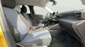 Peugeot 208 1.2i - 9790 € / 19147.58 лв. - 50276336 9