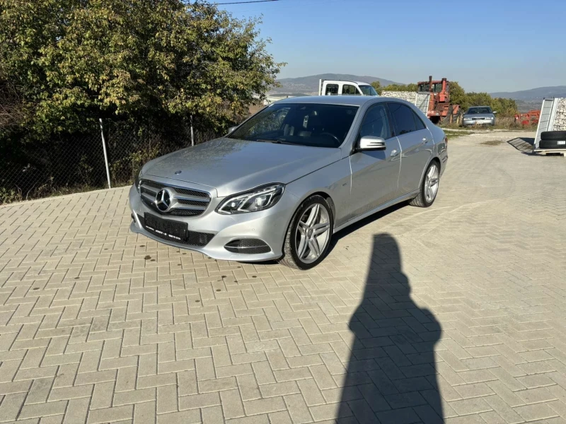 Mercedes-Benz E 200 cdi avangarde, снимка 1 - Автомобили и джипове - 47782259