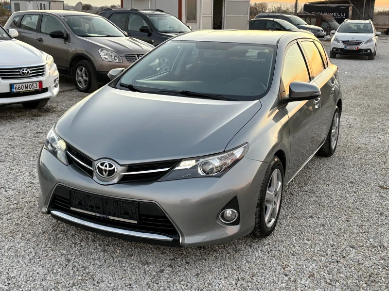 Toyota Auris, снимка 2 - Автомобили и джипове - 47906190