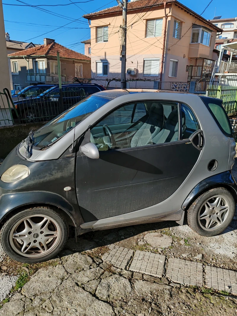 Smart Fortwo, снимка 2 - Автомобили и джипове - 48508740