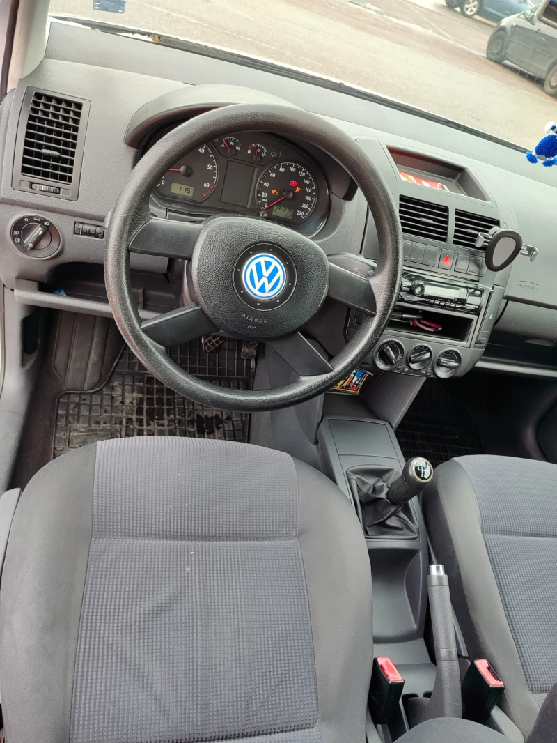 VW Polo, снимка 8 - Автомобили и джипове - 48655325