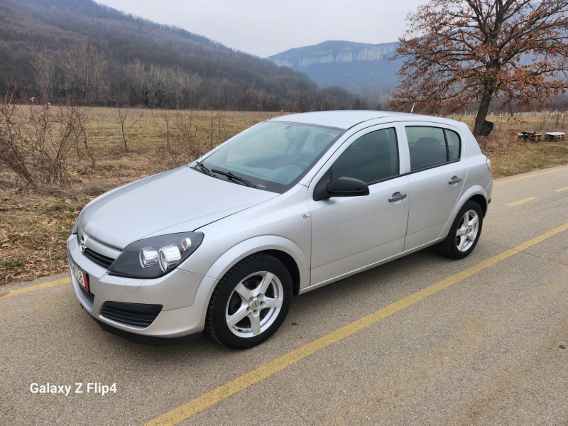 Opel Astra, снимка 11 - Автомобили и джипове - 49145027