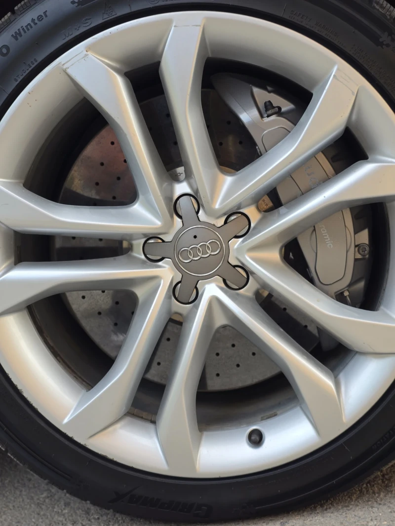 Audi S8 Exclusive Ceramic Brakes Германия, снимка 16 - Автомобили и джипове - 51511076