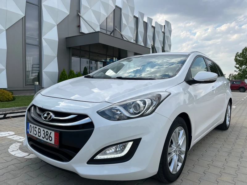 Hyundai I30 1.6CRDi 128к.с. Автомат/Нави/Камера/ Перфектна!!!, снимка 5 - Автомобили и джипове - 50968319