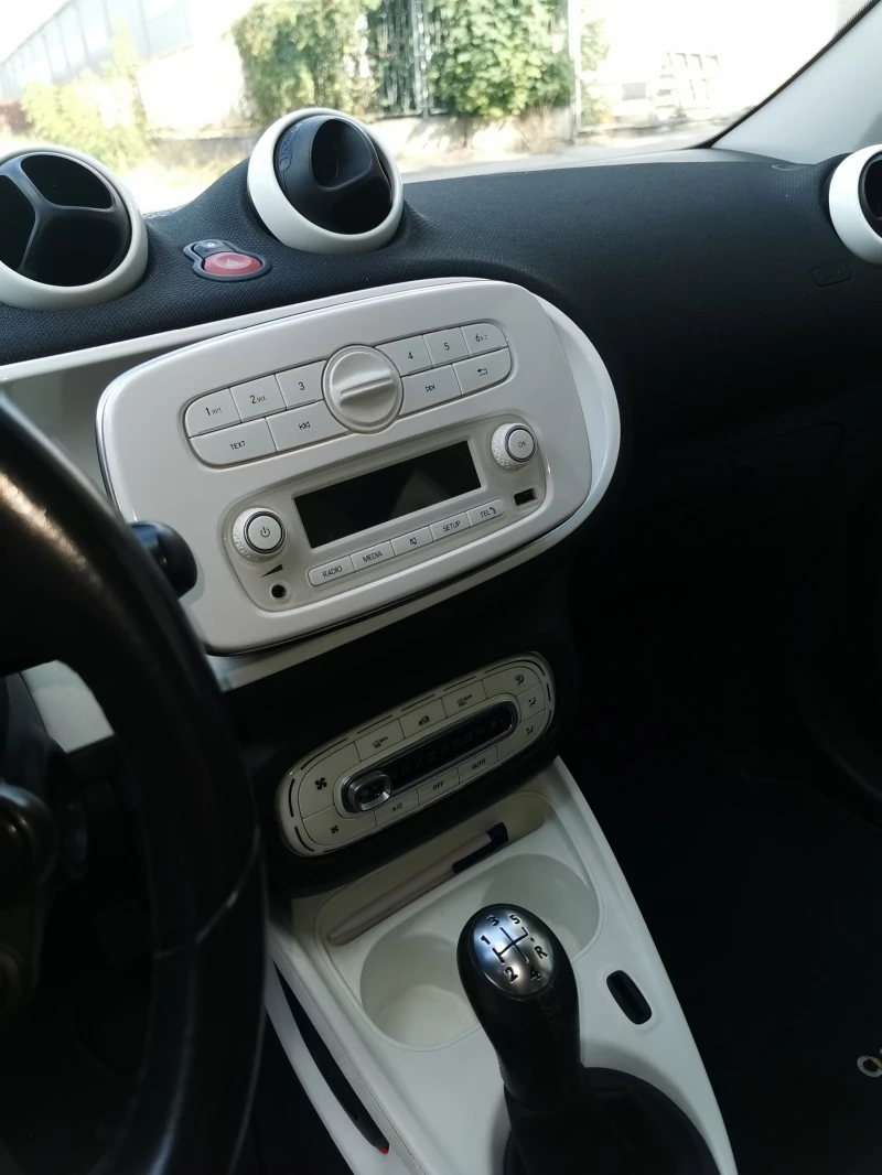 Smart Forfour 453, снимка 10 - Автомобили и джипове - 52619812