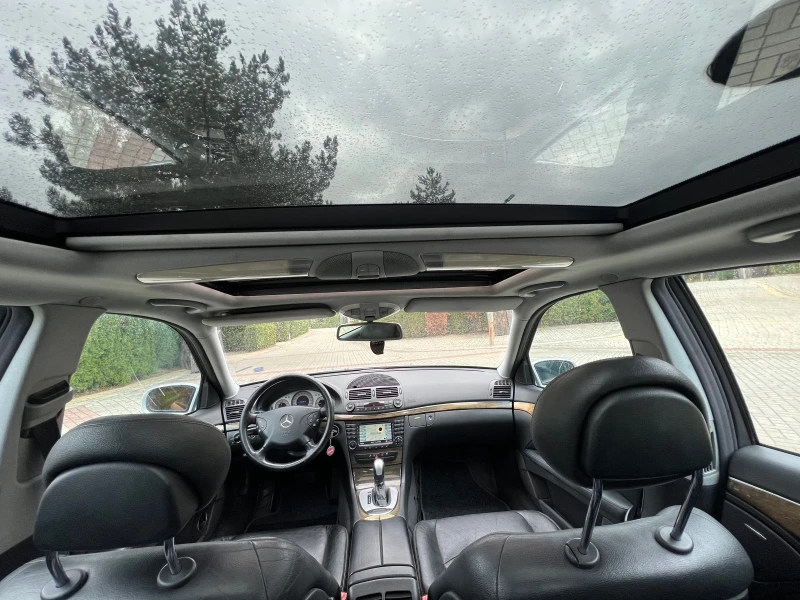 Mercedes-Benz E 320 204* Редови* Кожа* Нави* Памет* Панорама, снимка 11 - Автомобили и джипове - 52180707