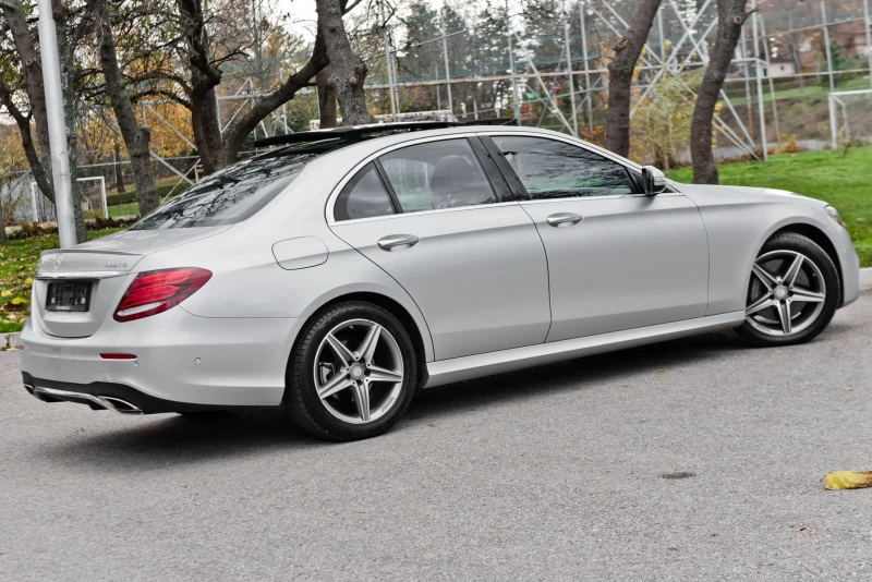 Mercedes-Benz E 300 4-Matic AMG Line, снимка 7 - Автомобили и джипове - 52512244