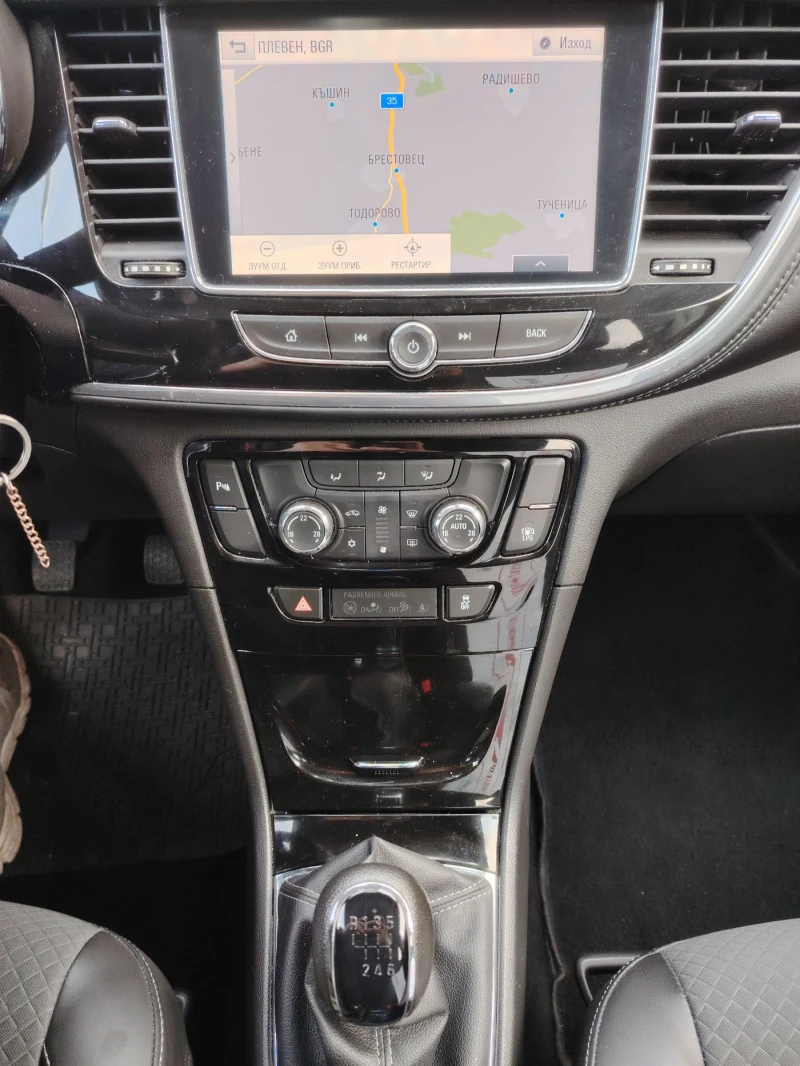 Opel Mokka X 1.4i ECO FLEX, снимка 11 - Автомобили и джипове - 52533118
