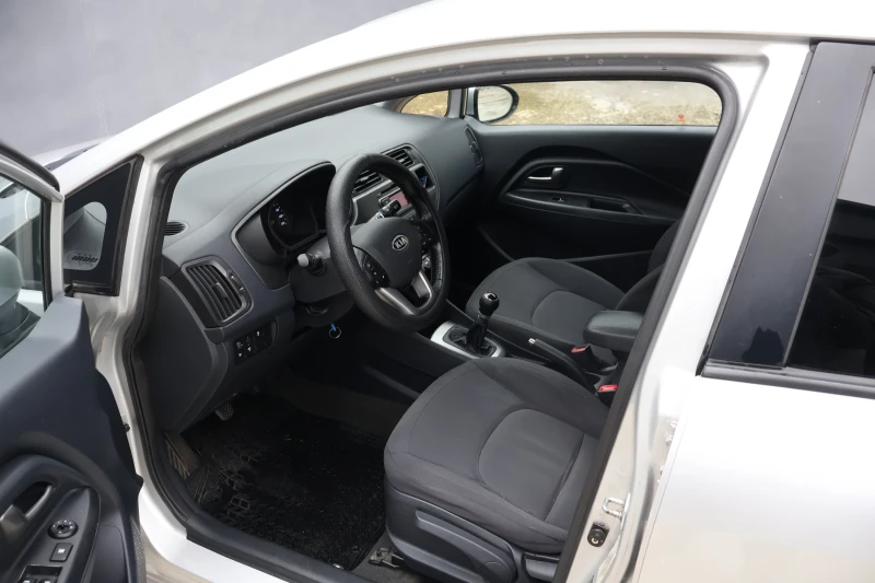 Kia Rio III 1.2 85hp , снимка 7 - Автомобили и джипове - 52642464