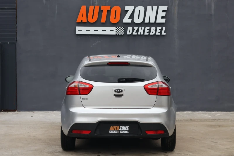 Kia Rio III 1.2 85hp , снимка 5 - Автомобили и джипове - 52642464