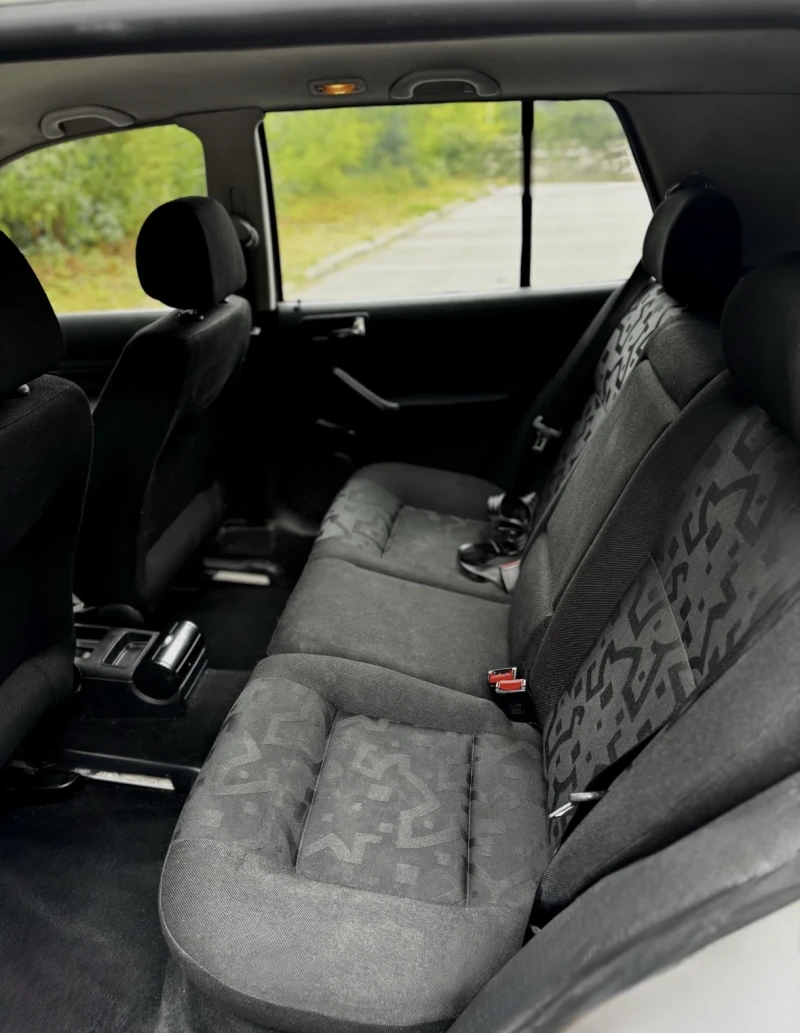 VW Golf, снимка 3 - Автомобили и джипове - 52865192