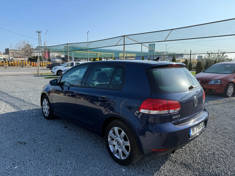 VW Golf, снимка 8 - Автомобили и джипове - 52892014