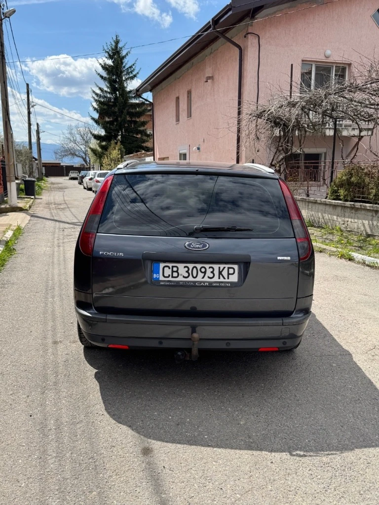 Ford Focus 1.6, снимка 4 - Автомобили и джипове - 54672114