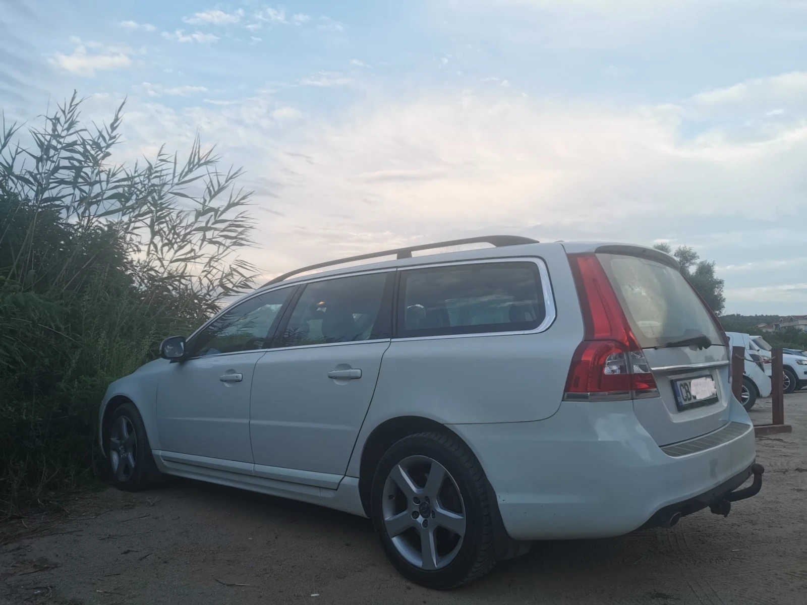 Volvo V70 2.4 D5 4X4 - изображение 9