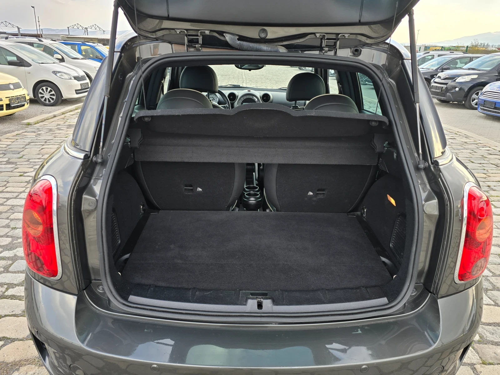 Mini Cooper s ALL 4 1.6i 184 кс ЕВРО 5 - изображение 9