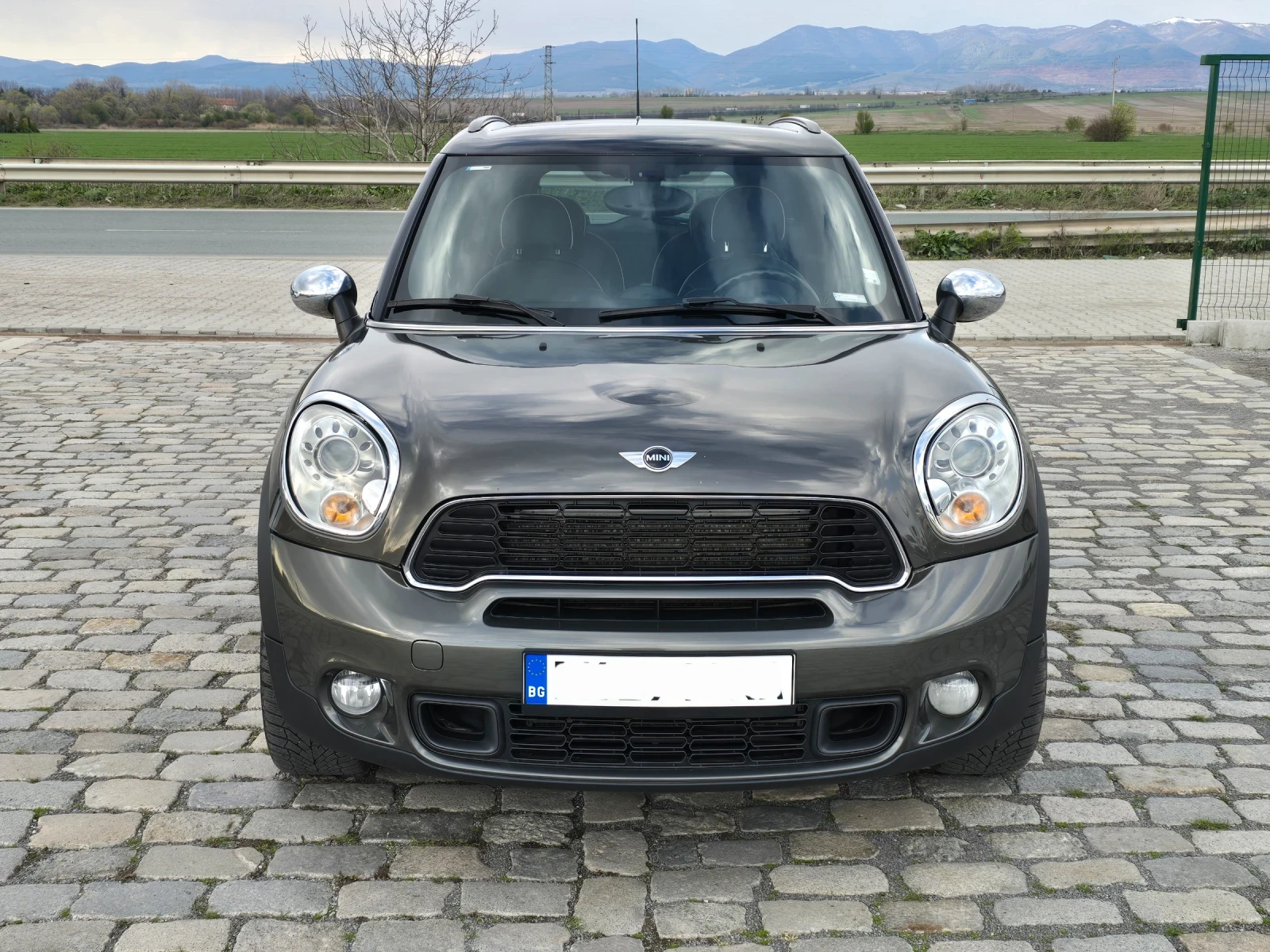 Mini Cooper s ALL 4 1.6i 184 кс ЕВРО 5 - изображение 2