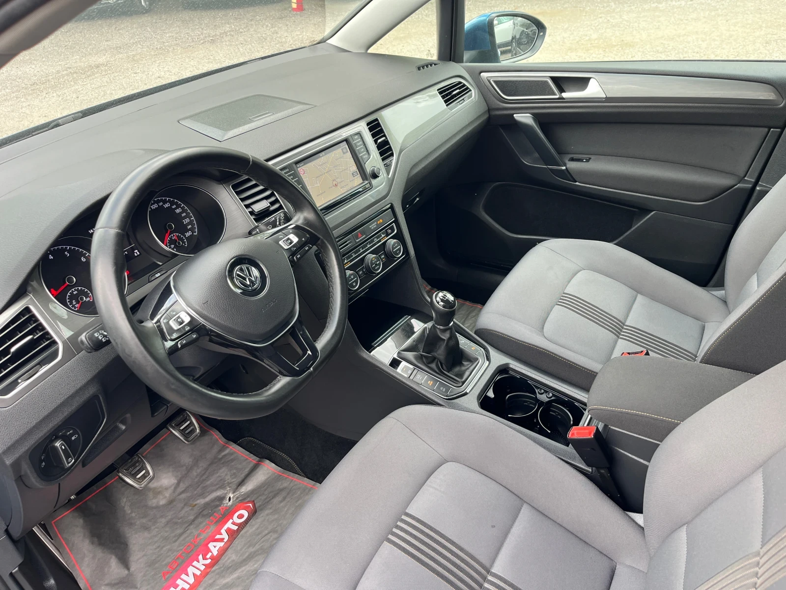 VW Golf 7 Sportsvan 1.4TSI Allstar Bluemotion - изображение 8