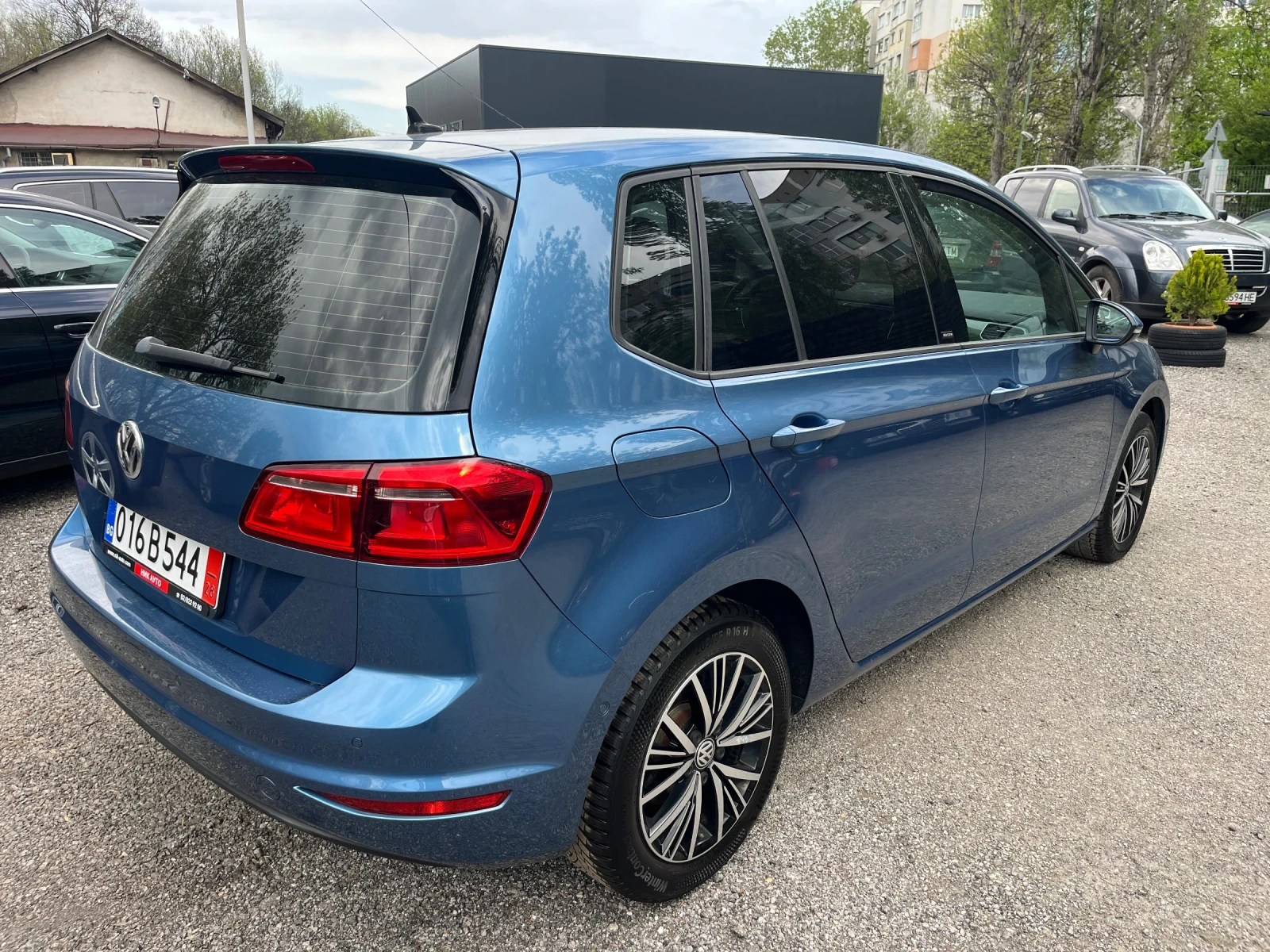 VW Golf 7 Sportsvan 1.4TSI Allstar Bluemotion - изображение 5
