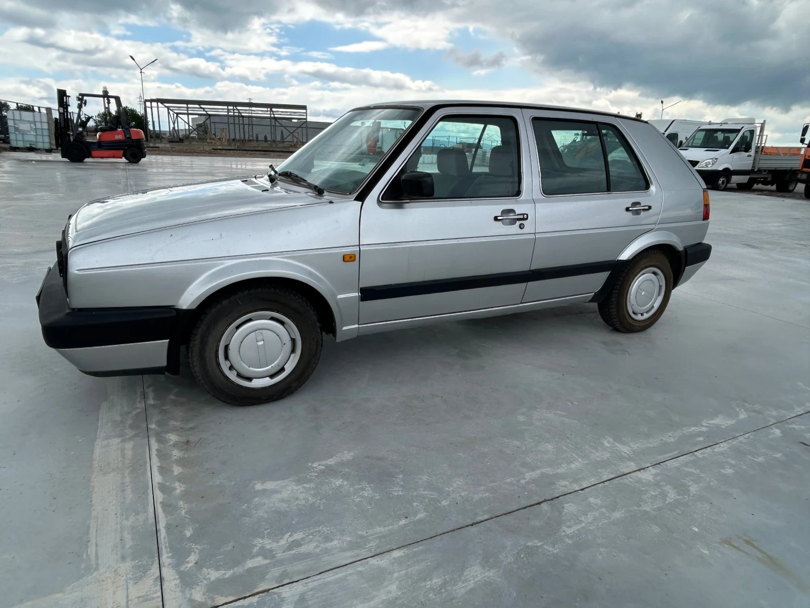 VW Golf 1.6 бензин! - изображение 6