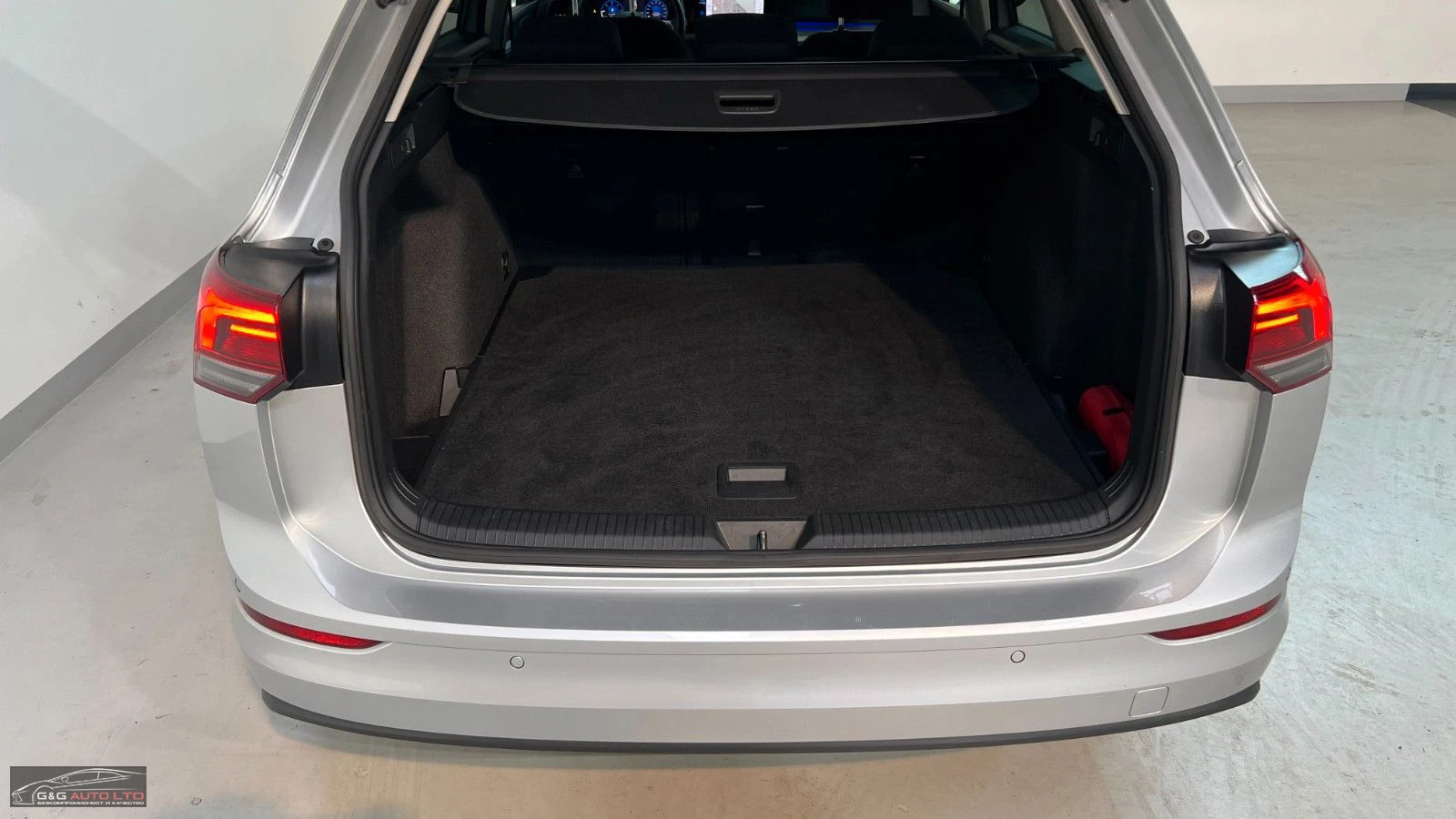 VW Golf VIII/2.0TDI/150HP/DSG/VIRT/LIFE/LANE/CAM/395v - изображение 8