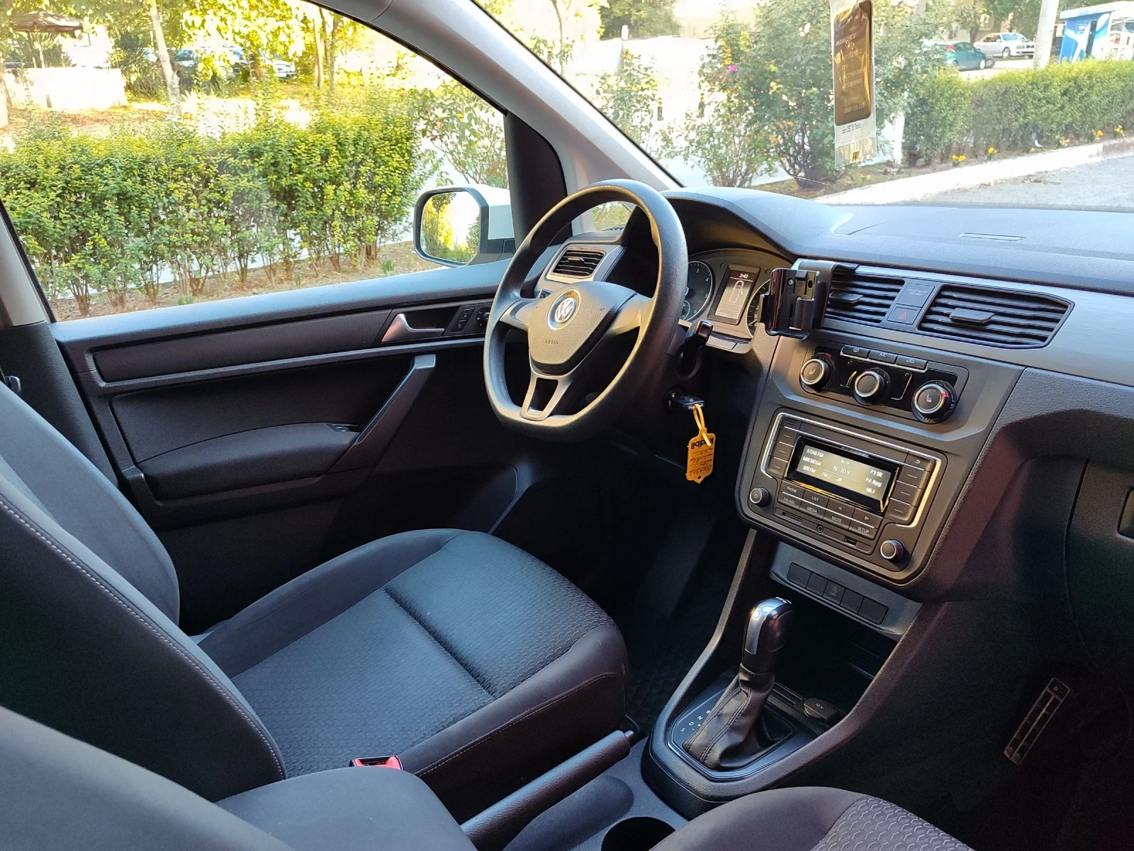 VW Caddy 2.0TDI DSG  Maxi Life  - изображение 6