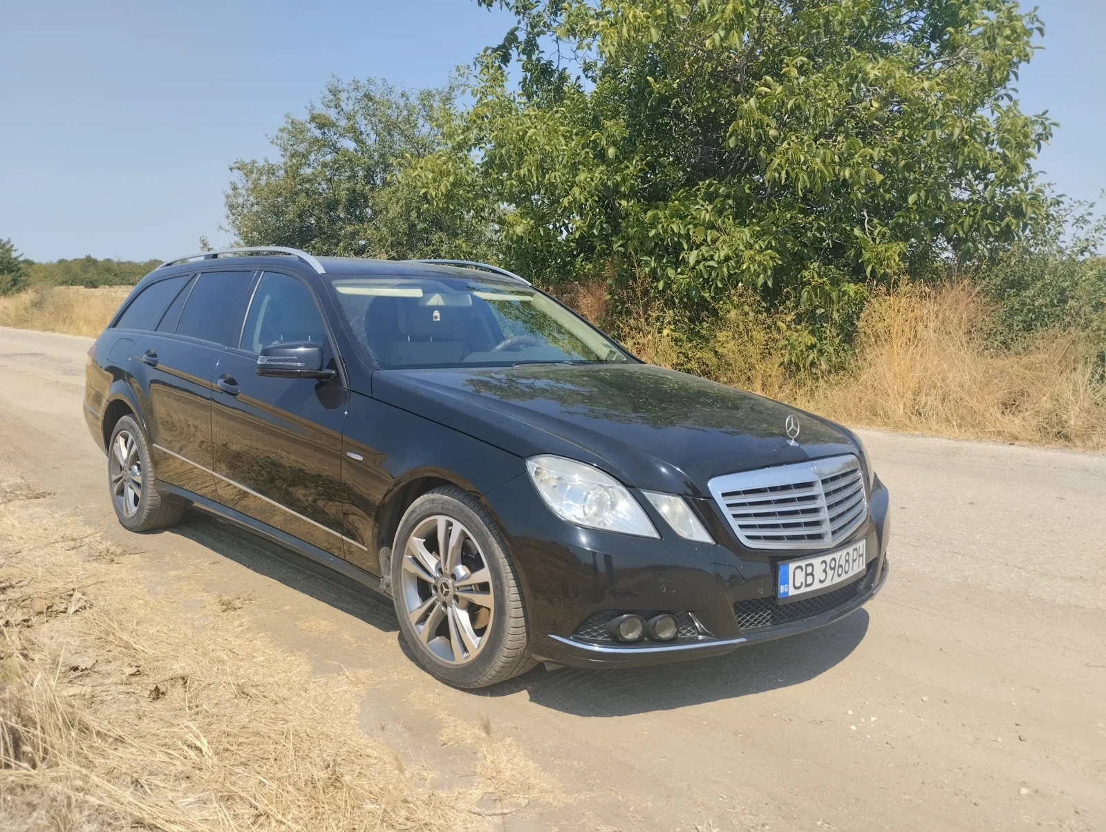 Mercedes-Benz E 200  - изображение 2