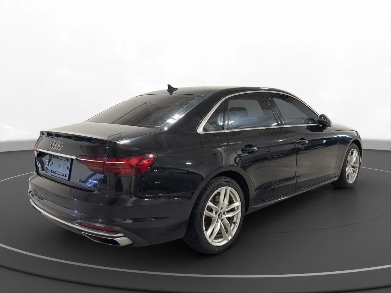 Audi A4 2.0 TFSI Quattro / Technik / Обдухване - изображение 8