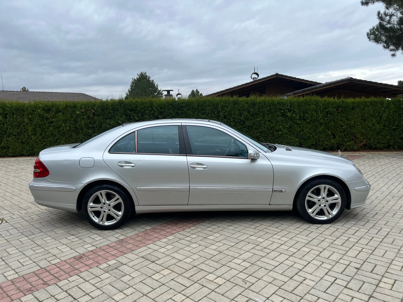 Mercedes-Benz E 320 204* * * * *  | Mobile.bg   4