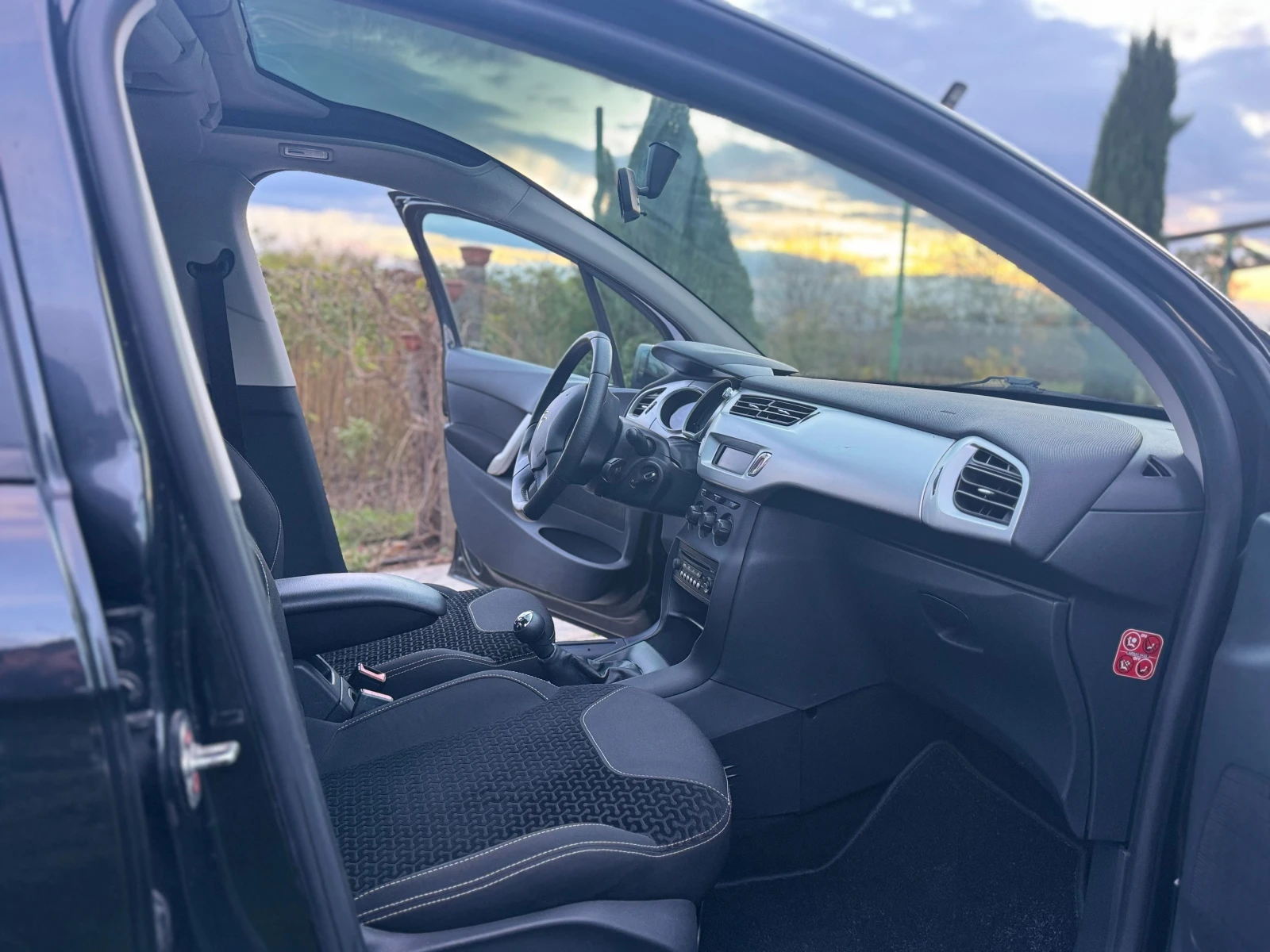 Citroen C3 1.4HDi Exclusive | Mobile.bg   12