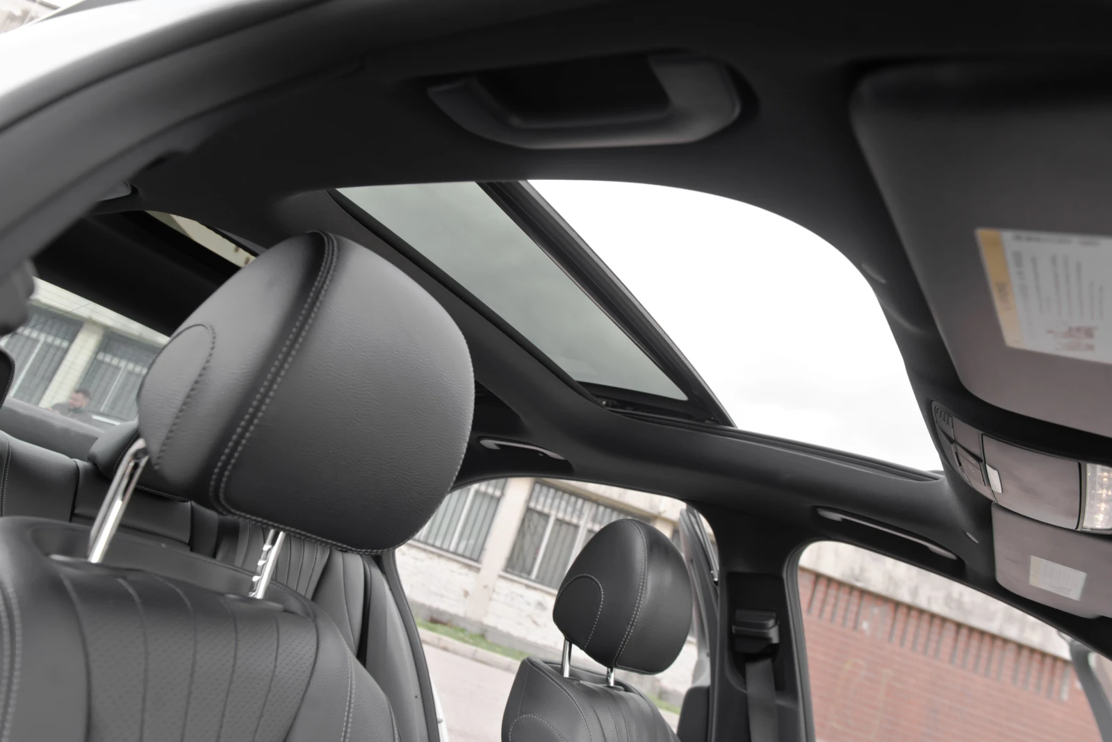 Mercedes-Benz E 300 4-Matic AMG Line | Mobile.bg � ����������� 15