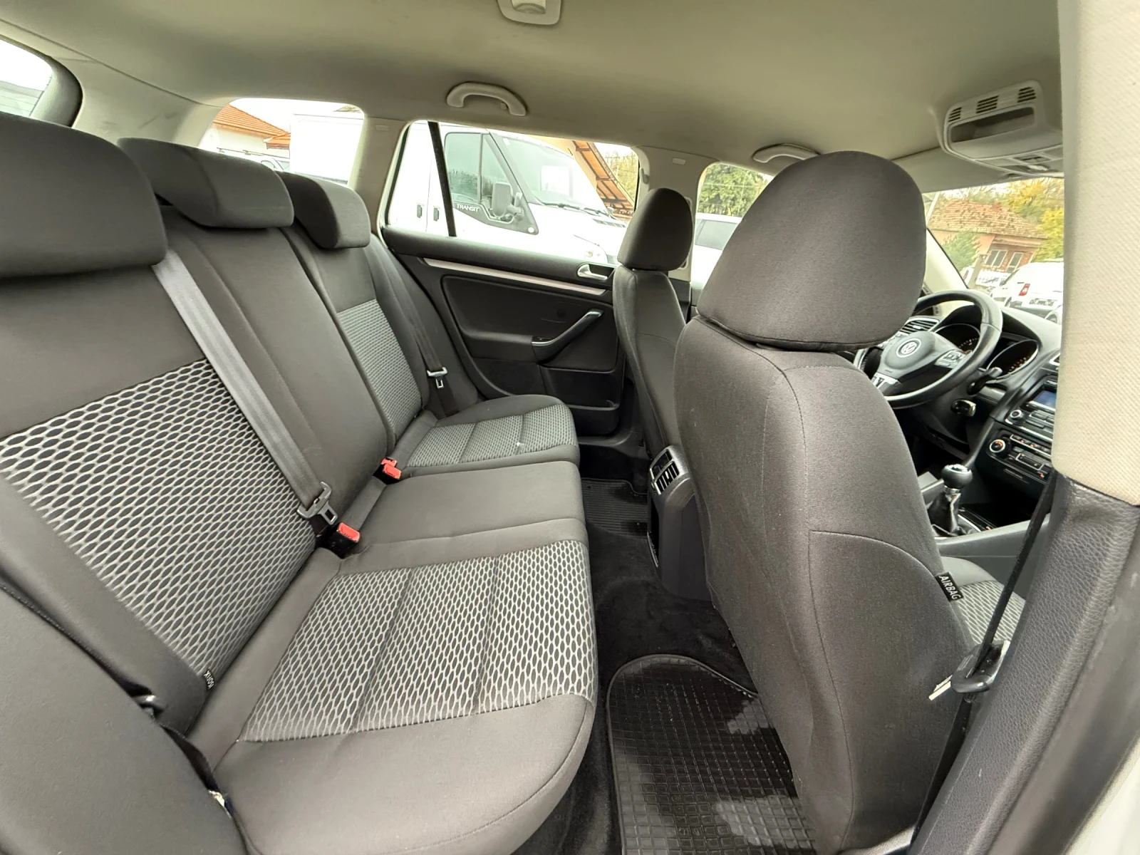 VW Golf 1.6TDI 2012   | Mobile.bg   14