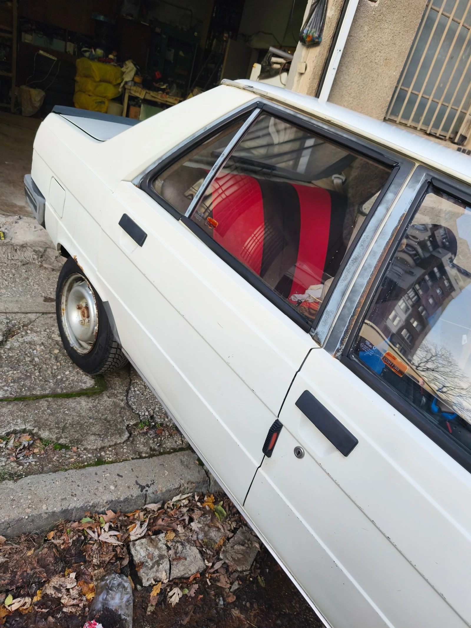 Renault 9 | Mobile.bg � ����������� 3