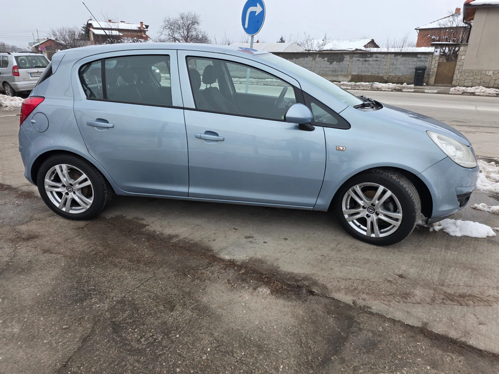 Opel Corsa 1.4i - изображение 4