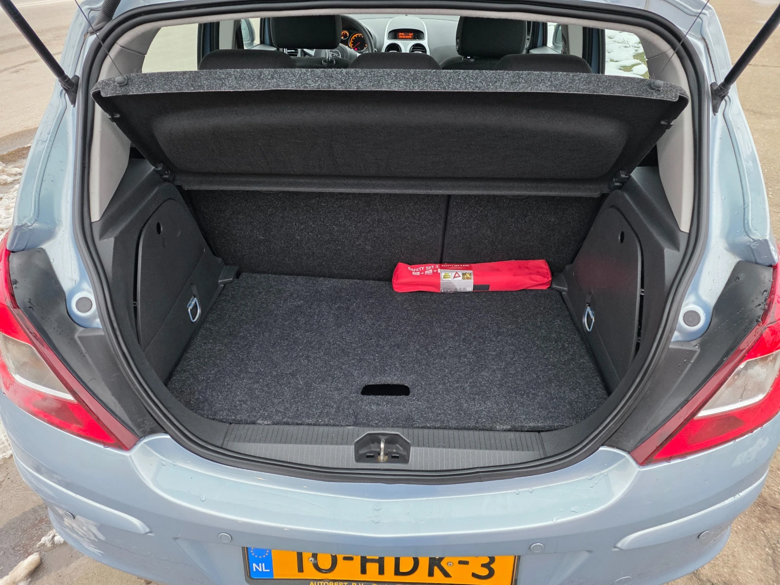 Opel Corsa 1.4i | Mobile.bg � ����������� 12