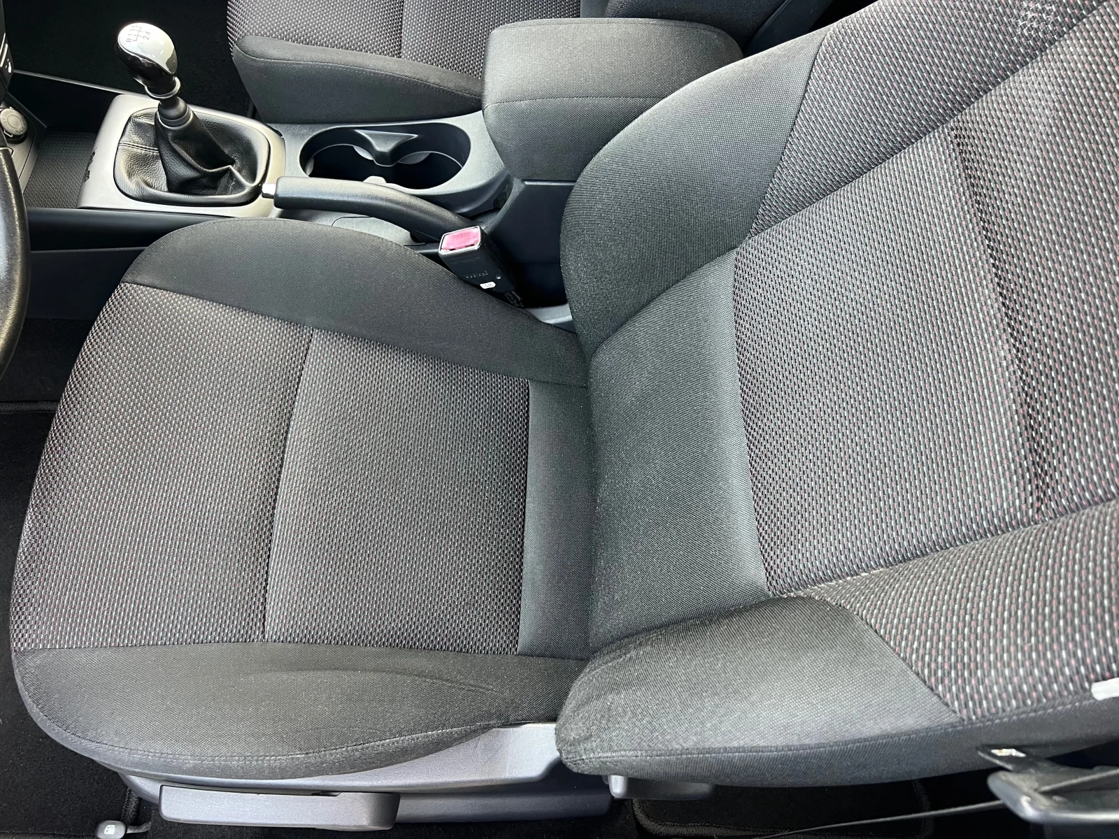 Hyundai I30 1.6i FACELIFT/KLIMATIK/PODGREV/UNIKAT | Mobile.bg � ����������� 11