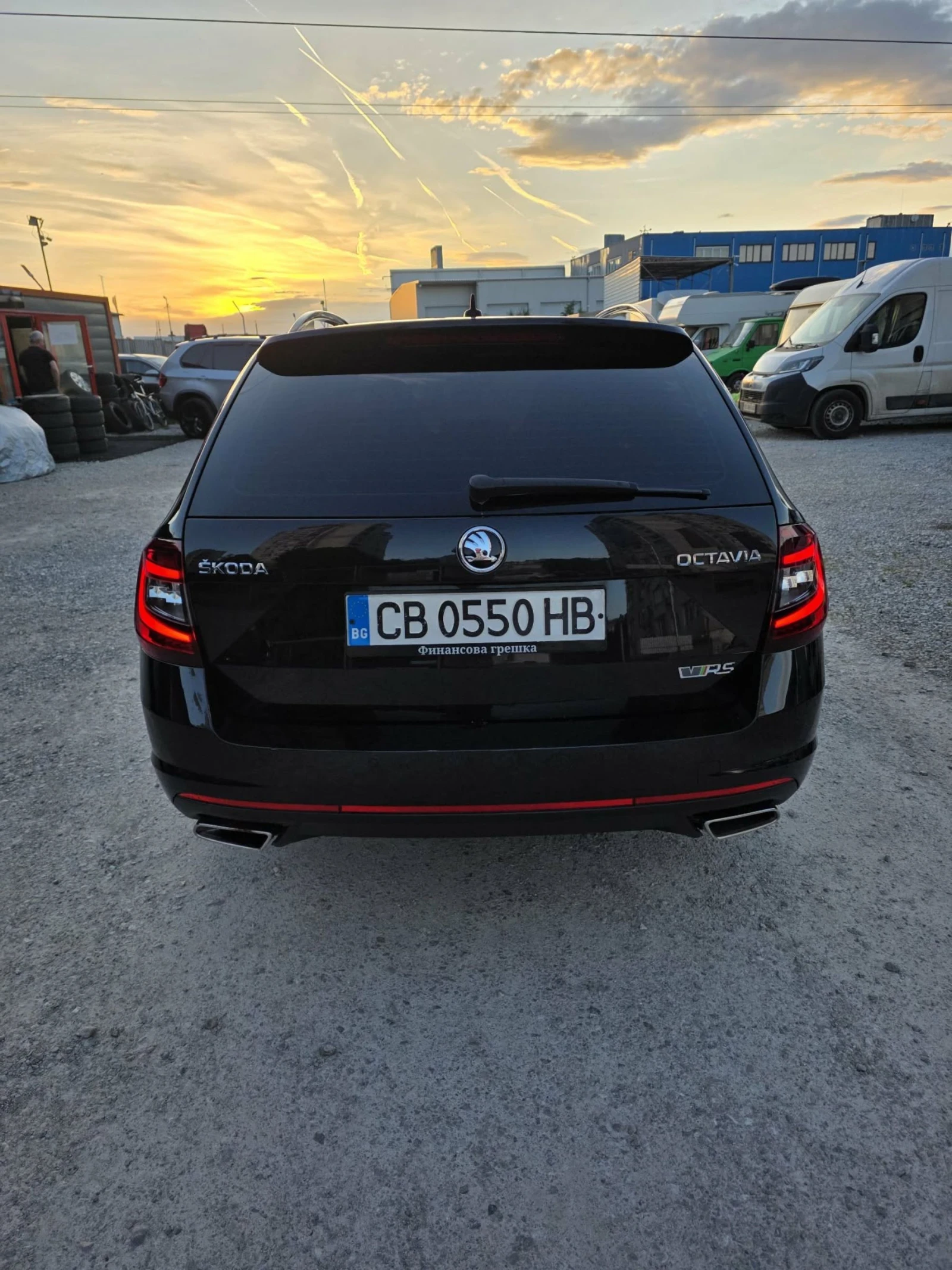 Skoda Octavia 2.0vrs, снимка 2 - Автомобили и джипове - 54784464