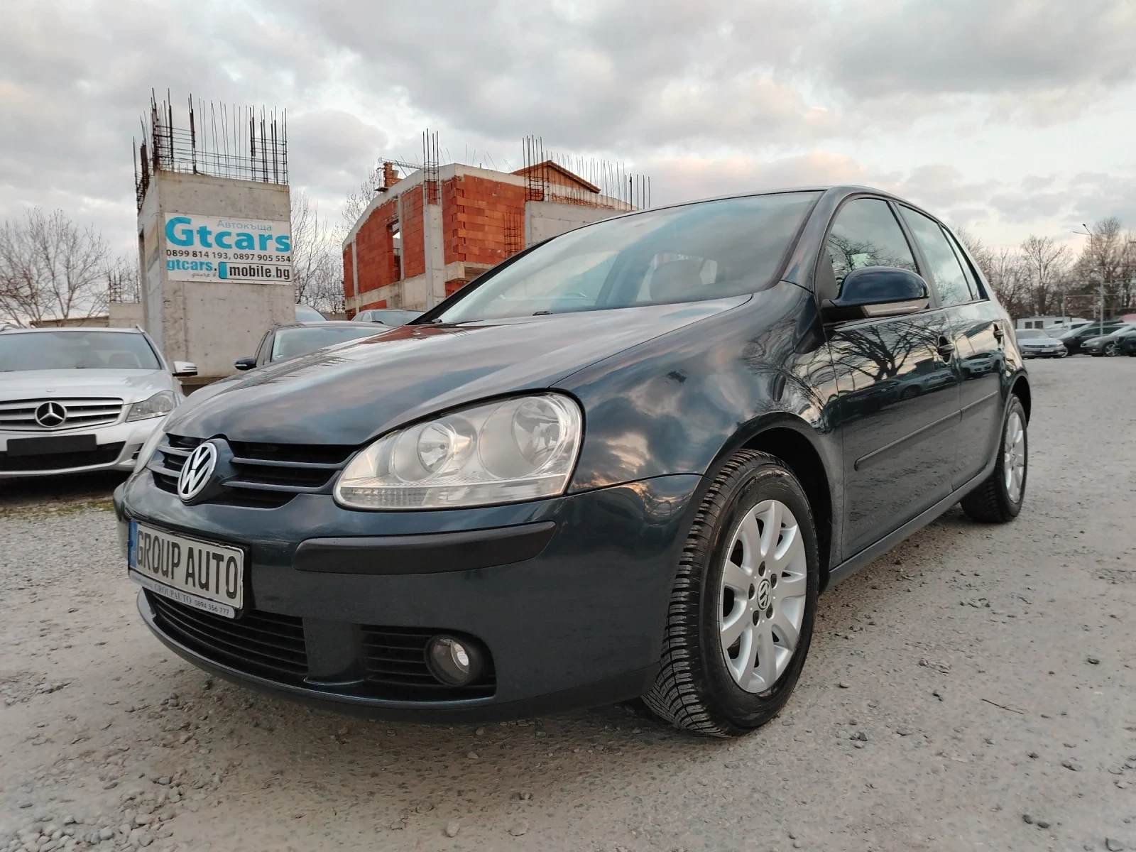 VW Golf 1.9TDI-105к.с/6-СКОРОСТИ/НАВИГАЦИЯ/КЛИМАТРОНИК!!! , снимка 3 - Автомобили и джипове - 53879454