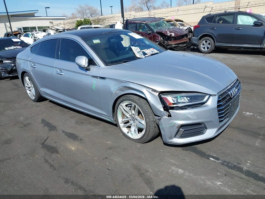 Audi A5 2.0l 45 Premium | Mobile.bg � ����������� 4