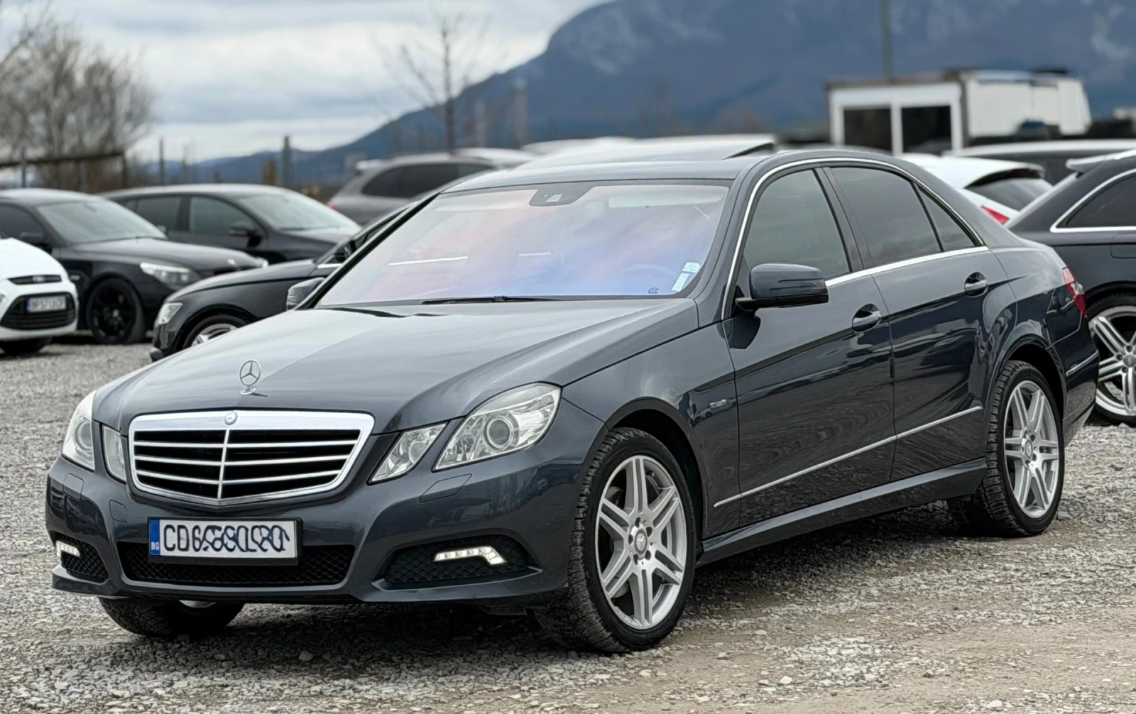 Mercedes-Benz E 350 3.5CDi 231кс * Подгрев/Обдухване* , снимка 3 - Автомобили и джипове - 54054105
