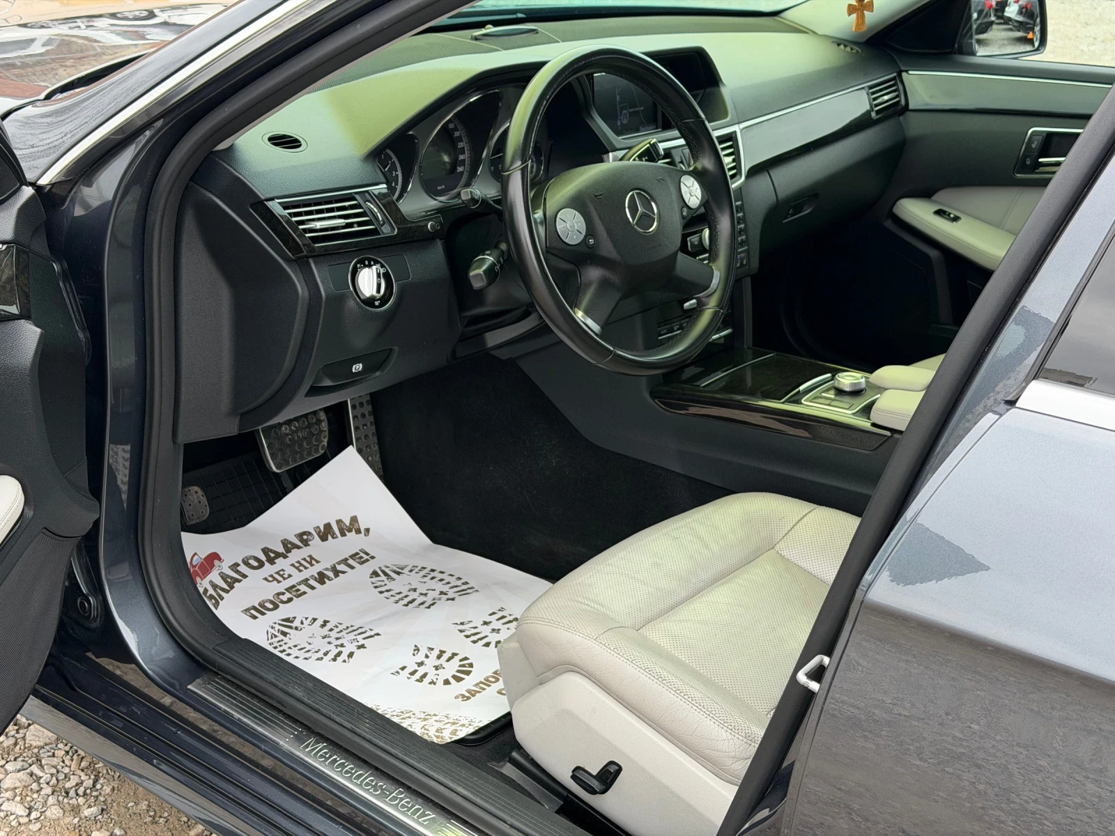 Mercedes-Benz E 350 3.5CDi 231кс * Подгрев/Обдухване* , снимка 9 - Автомобили и джипове - 54054105