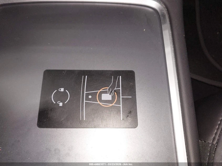 Tesla Model 3 Performance AWD, снимка 11 - Автомобили и джипове - 54185637