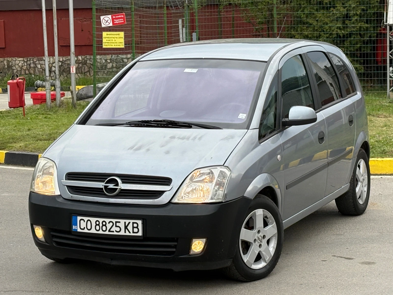 Opel Meriva, снимка 4 - Автомобили и джипове - 54257547