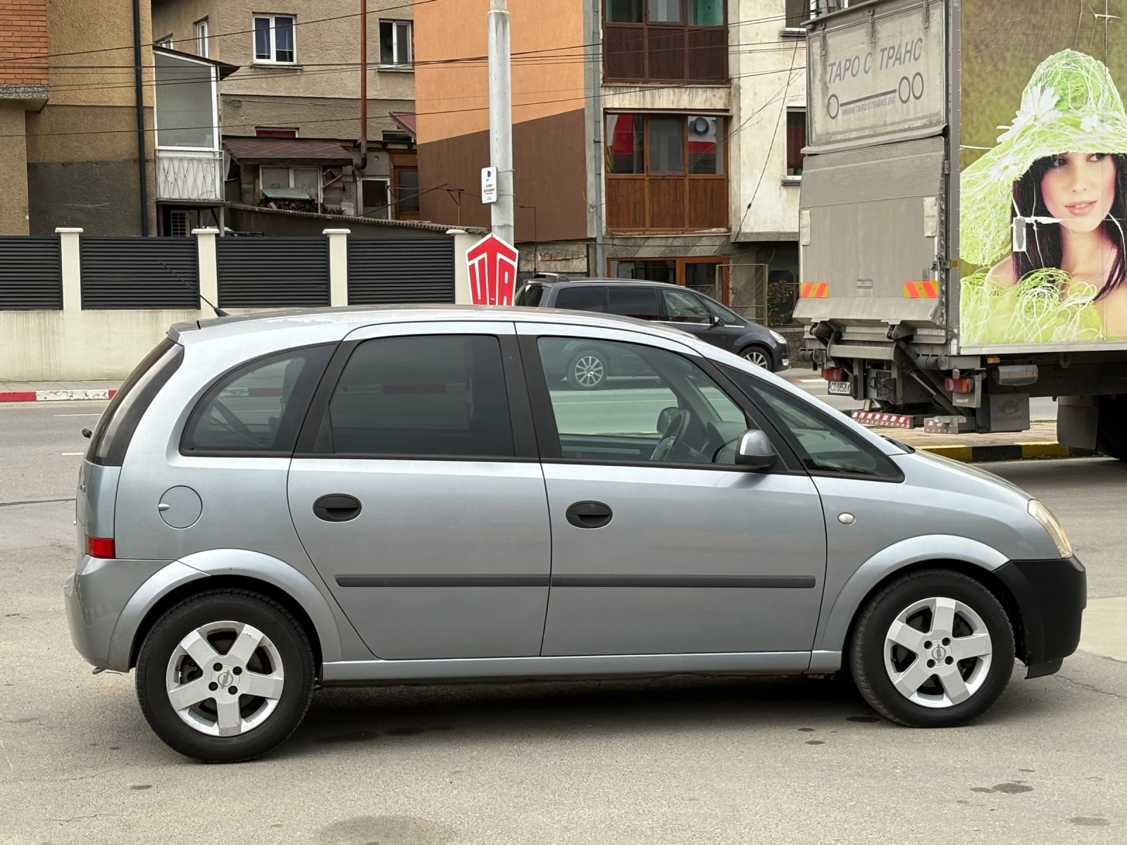 Opel Meriva, снимка 7 - Автомобили и джипове - 54257547
