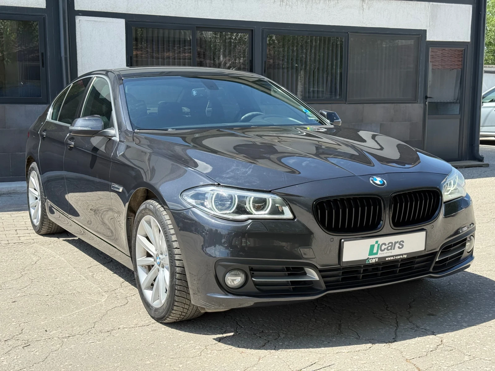 BMW 530 XDRIVE, снимка 3 - Автомобили и джипове - 54332679