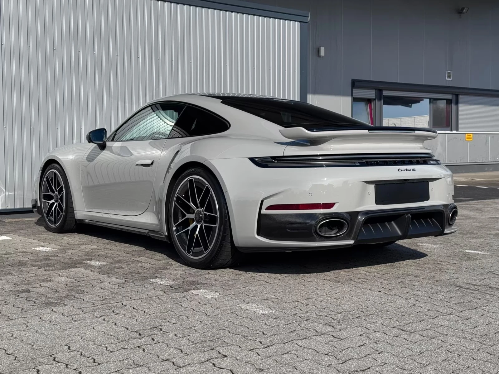 Porsche 911  992.2 Turbo S* SportDesign* Carbon* Lift* Burm, снимка 4 - Автомобили и джипове - 54979091
