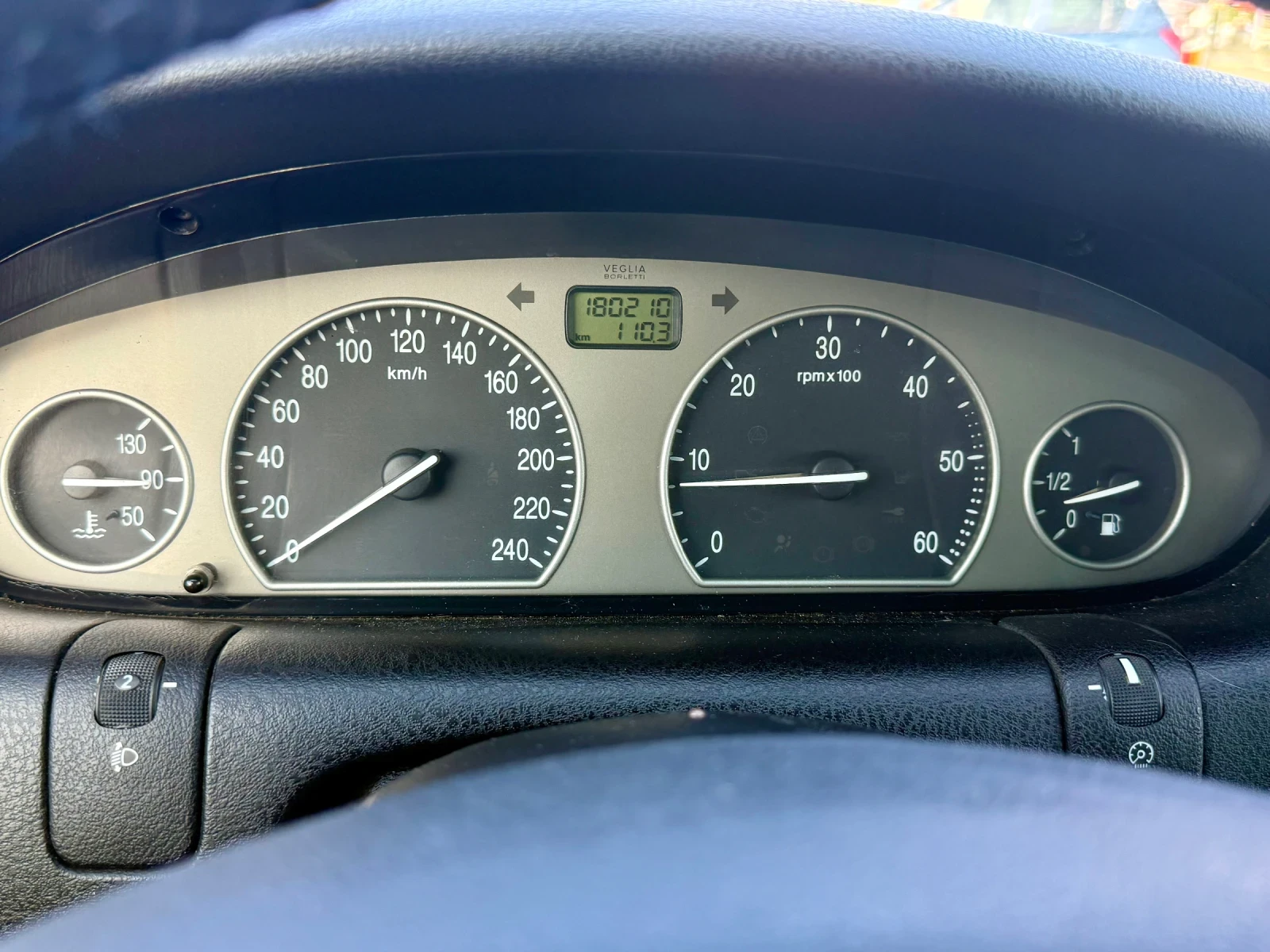 Lancia Lybra 2, 4JTD;Нави;Кожа, снимка 15 - Автомобили и джипове - 55424809