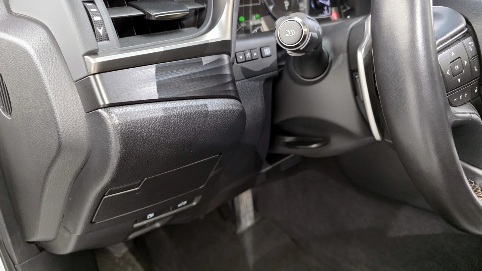 Lexus ES 300 Supreme, снимка 12 - Автомобили и джипове - 55510193