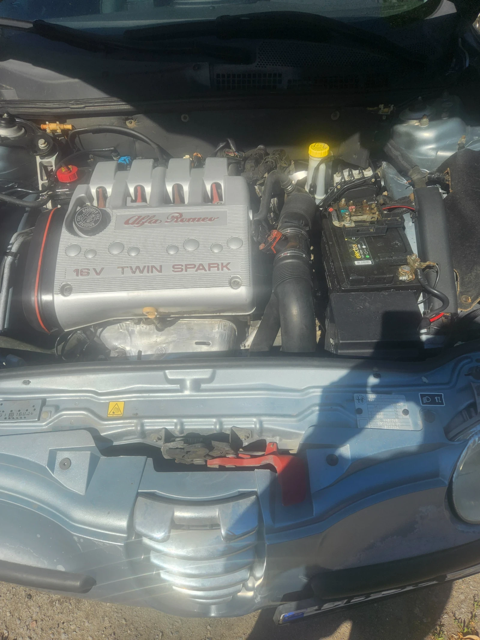 Alfa Romeo 147, снимка 3 - Автомобили и джипове - 56110644